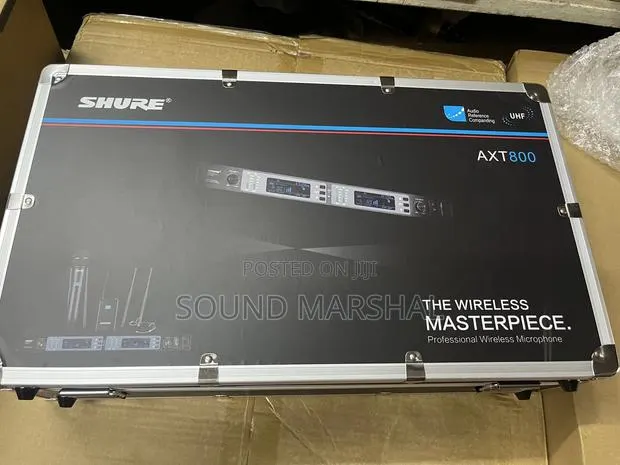 Shure Axt800 Axient Digital Wireless Microphone System · Photo 1