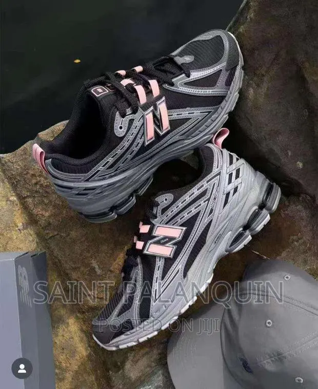 New Balance Trainers · Photo 1
