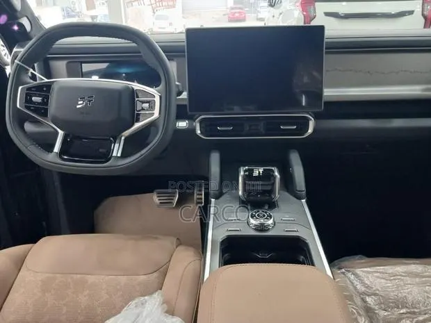New Jetour T2 2.0 Petrol AWD 2025 Black · Photo 1