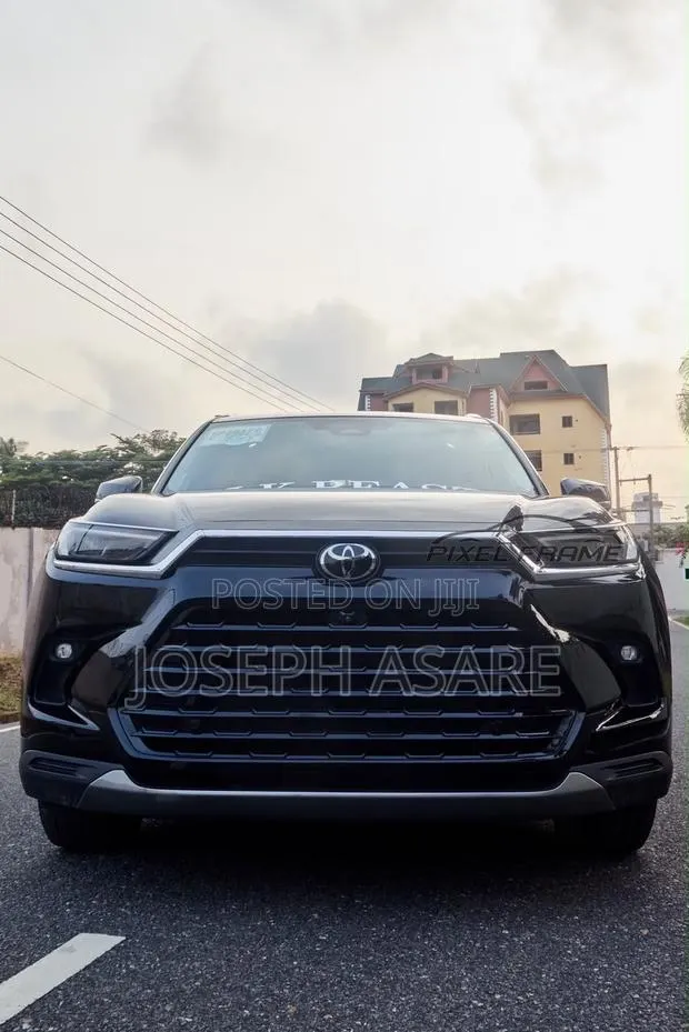 Toyota Grand Highlander Limited AWD 2024 Black · Photo 1