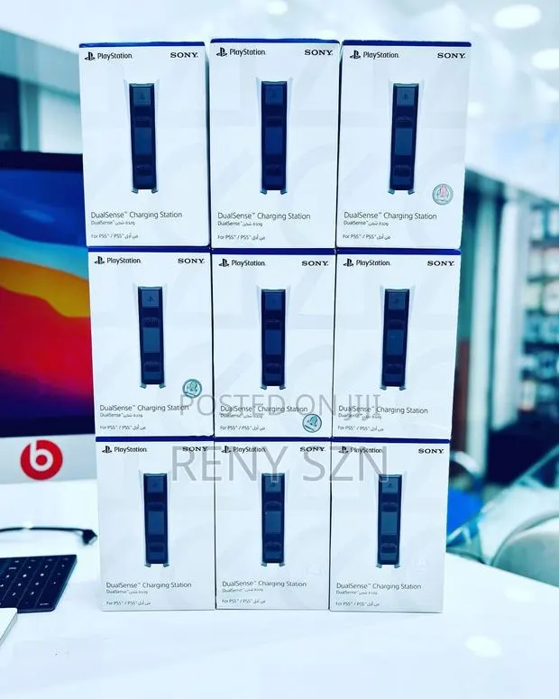Dualsense Charging Station Ps5 · Photo 1