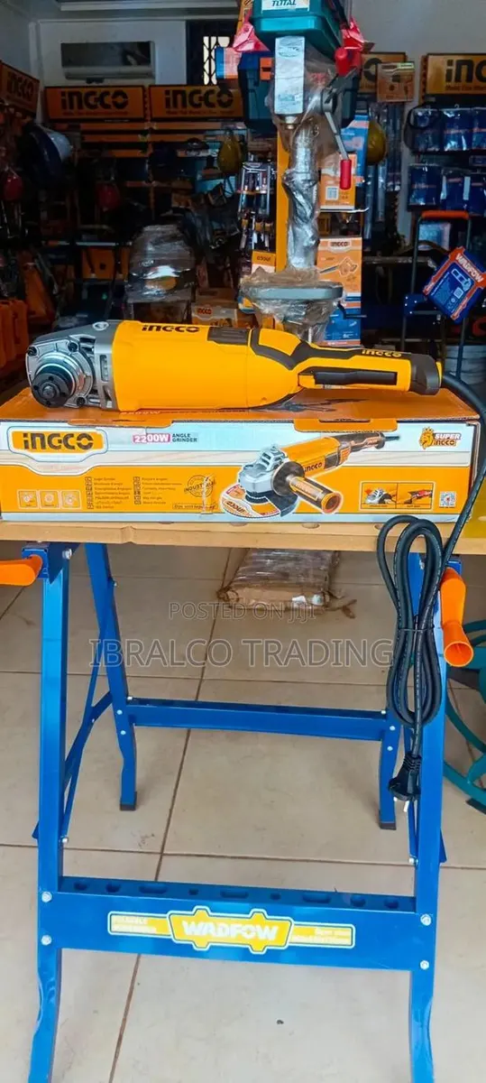 Ingco Angle Grinder 2200w · Photo 1