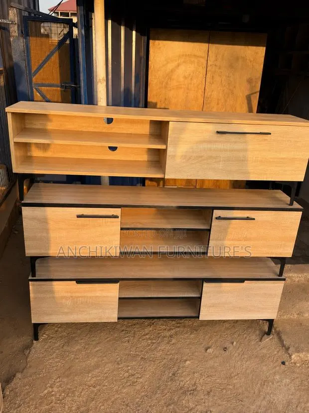 Foreign Board Tv Stand (Cash on Delivery) · Photo 1