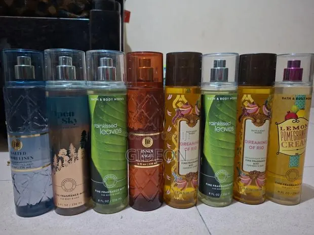 Bath and Body Works Body Splash · Photo 1