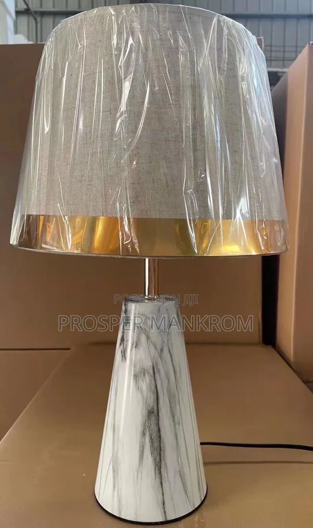 Bed Side Lamps White Cap With Golden Design · Photo 1