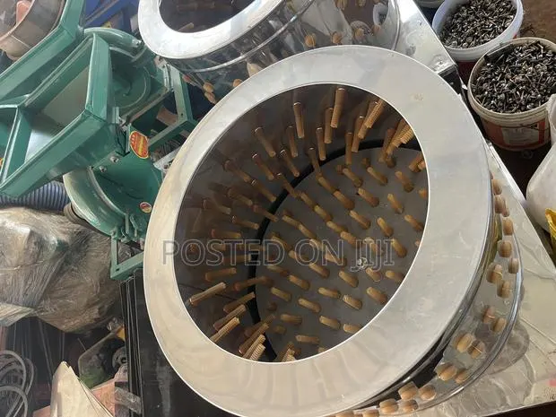 Defeathering Machine · Photo 1