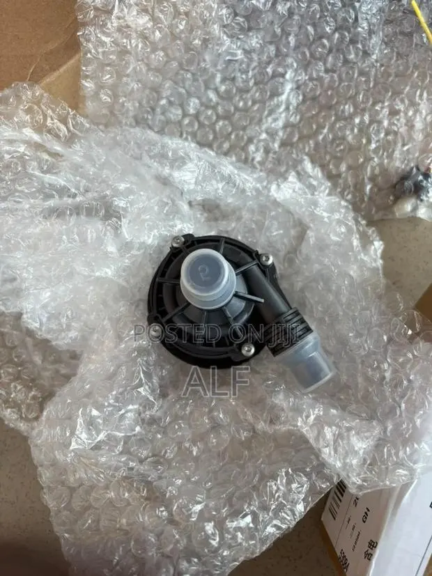 Auxiliary Water Pump · Photo 1