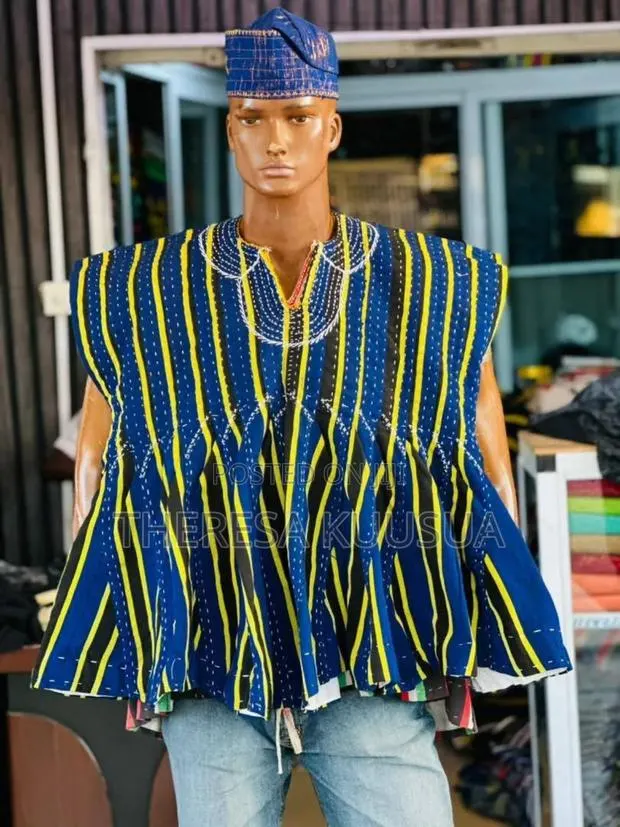 Northern Sleeveless Smocks · Photo 1