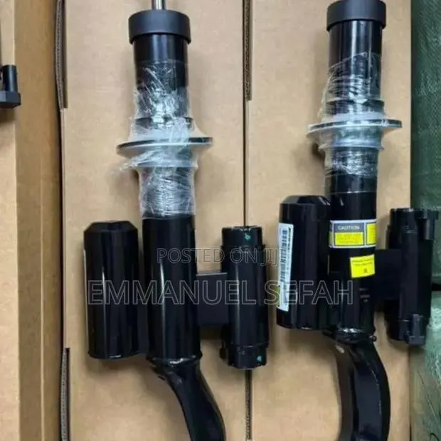 Benz E-Class E213, E43, E63 Front Spring Shock Absorbers · Photo 1