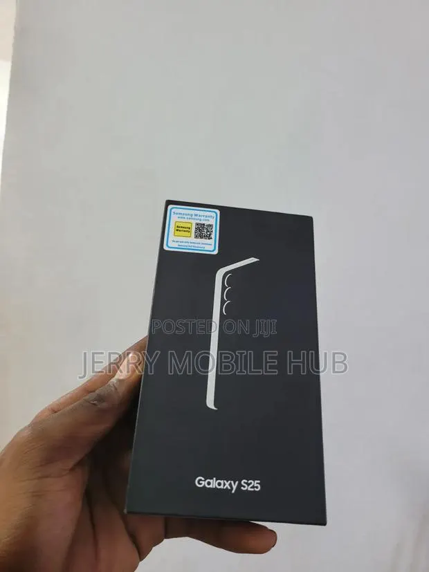New Samsung Galaxy S25 128 GB Black · Photo 1