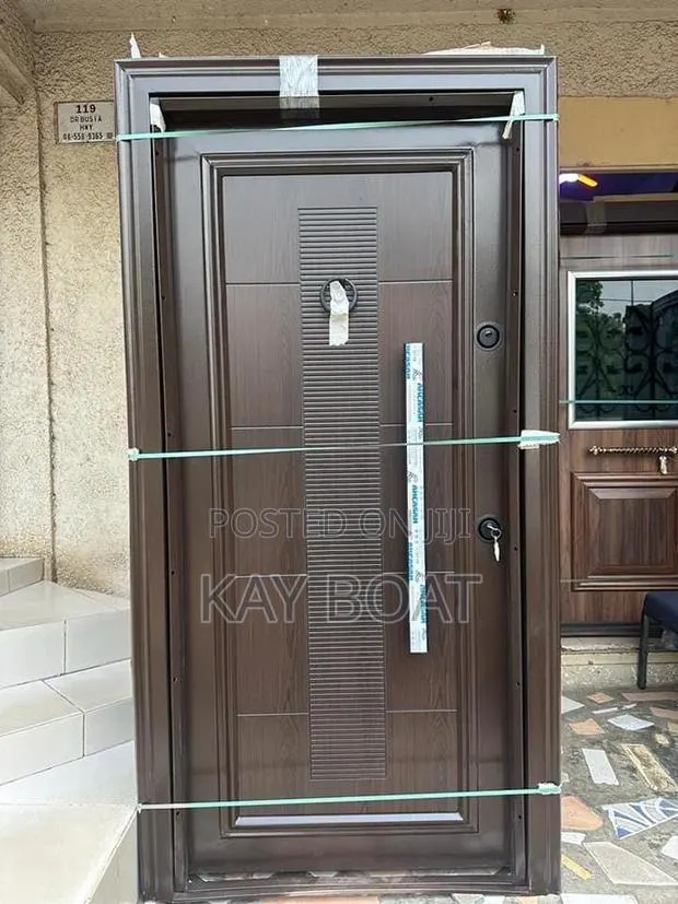 A Massive Door · Photo 1