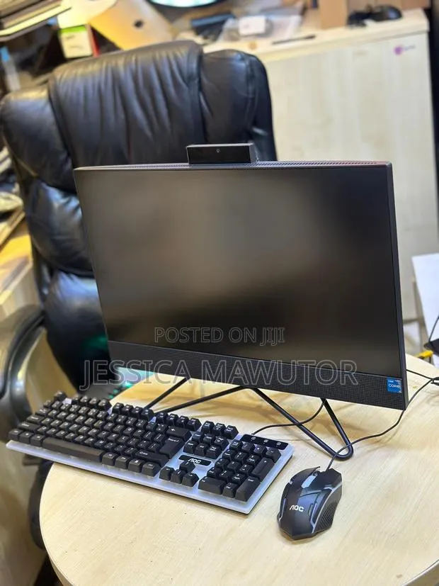 Desktop Computer HP 8GB Intel Core i3 SSD 256GB · Photo 1