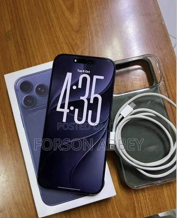 Apple iPhone 17 Pro Max 512 GB Blue · Photo 1