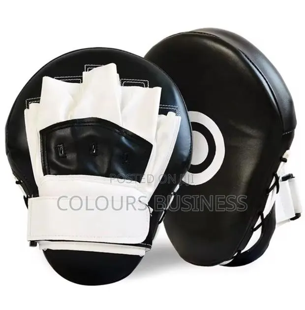 Boxing Training Hand Pad · Photo 1