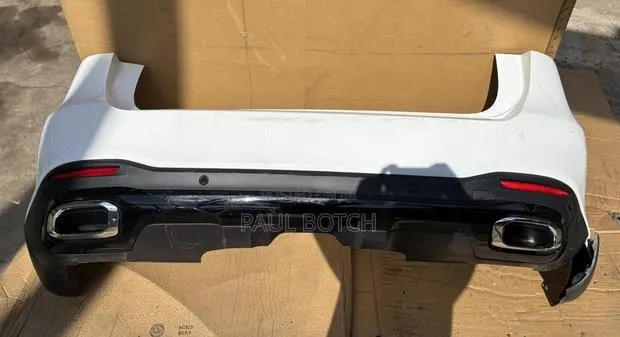 Mercedes-Benz W167 GLE-Class Rear Bumper · Photo 1