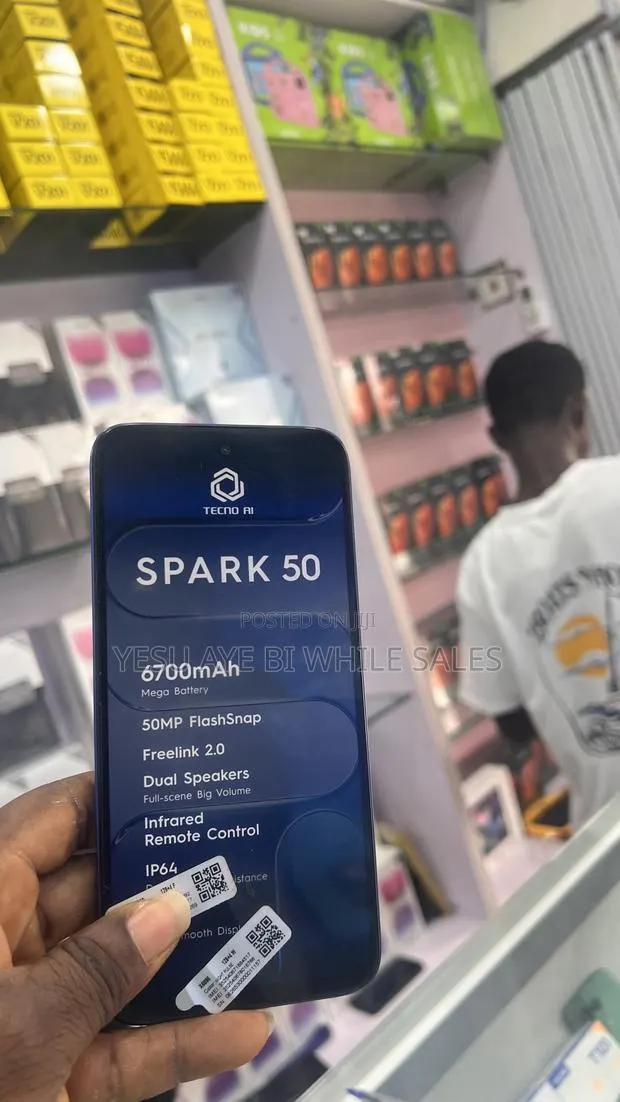 New Tecno Spark 50 128 GB Blue · Photo 1