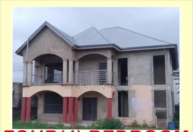 4bdrm House in Paraku, Ablorh Adjei for sale · Photo 1