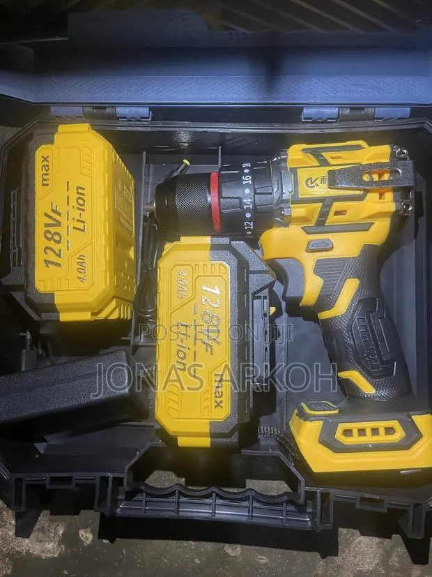 128 Voltage Drilling Machine · Photo 1