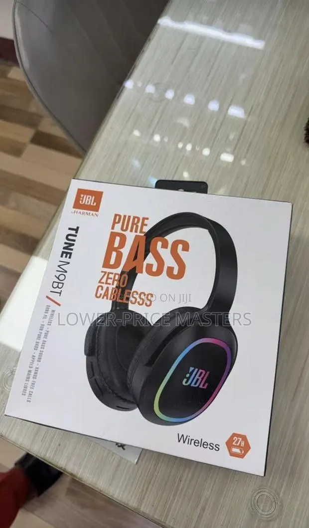 Pure Bass JBL Wireless Headset · Photo 1