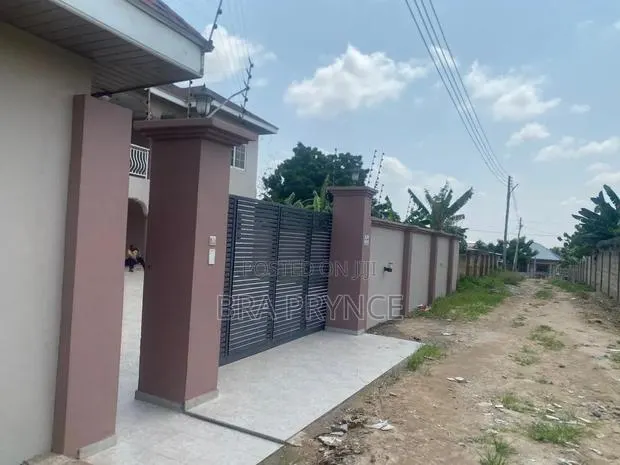 4bdrm Apartment in Borteyman, East Legon for rent · Photo 4