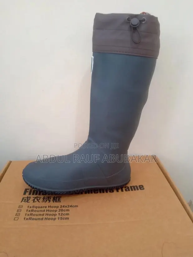 Work Boot for All Sectors · Photo 1