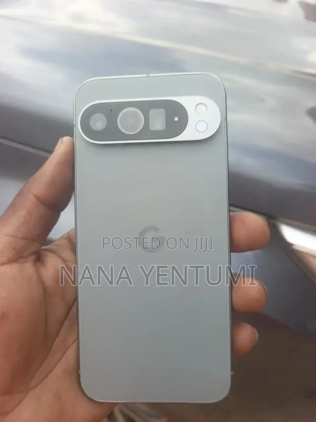 Google Pixel 9 Pro XL 128 GB Gray · Photo 1