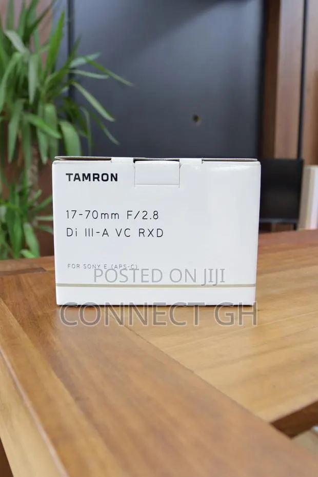Tamron - 17-70mm F/2.8 Di III-A VC RXD Standard Zoom Lens · Photo 1