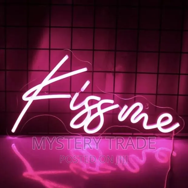Neon Signage · Photo 1