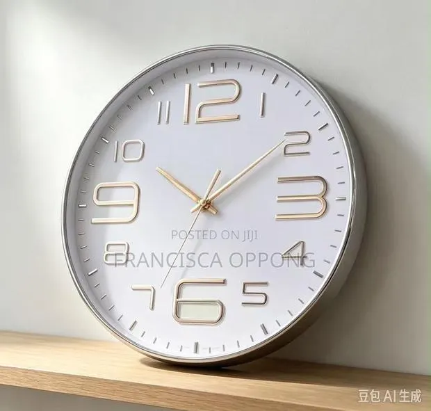 Mordern Wall Clock · Photo 1