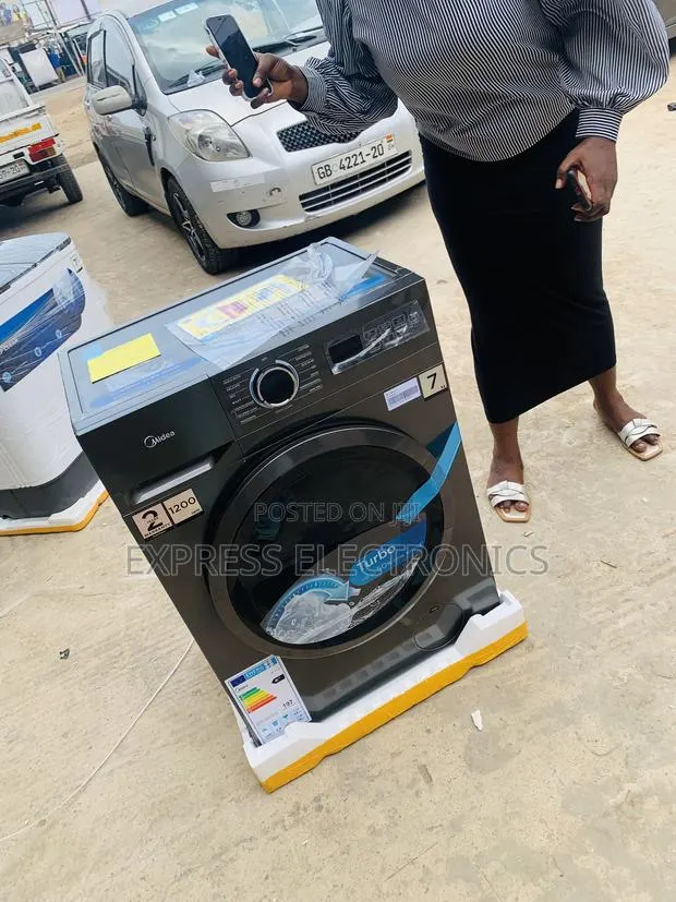 Grab the New Midea 8kg Front Load Wm · Photo 1