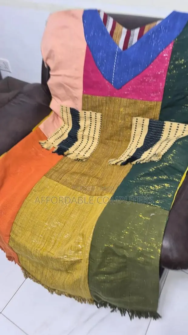 Affordablw Northern Kente · Photo 1
