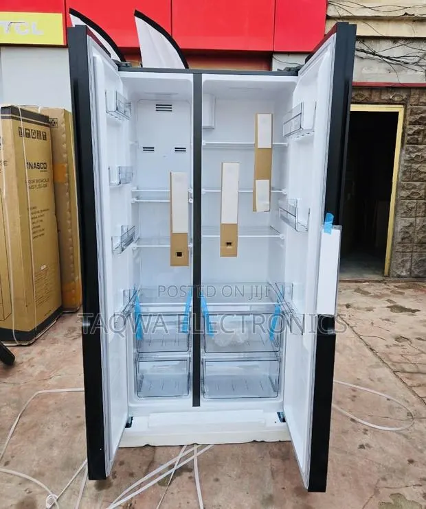 TCL Elegance 532l Refrigerator · Photo 1