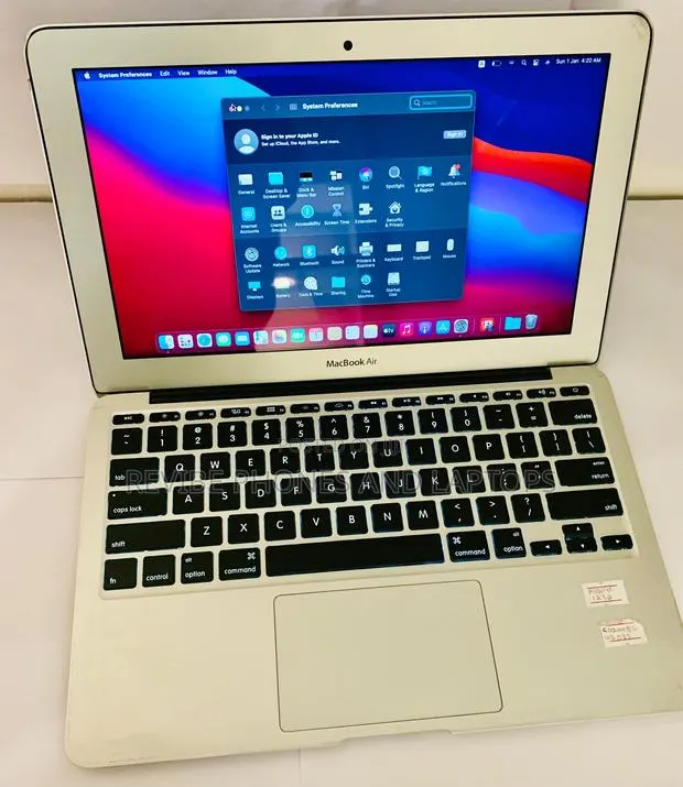 Laptop Apple MacBook 2015 4GB Intel Core i5 SSD 128GB · Photo 1