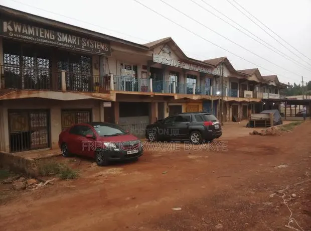 24 Shops for Sale at Danyame · Photo 1