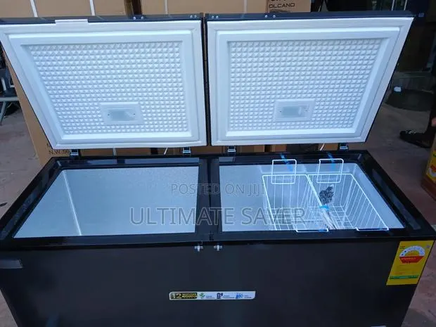 Chest Freezer 510L Double Door · Photo 1