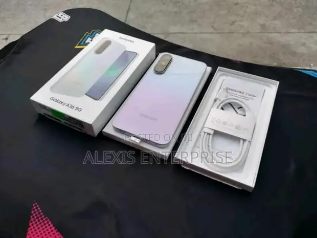 New Samsung Galaxy A36 256 GB White · Photo 1