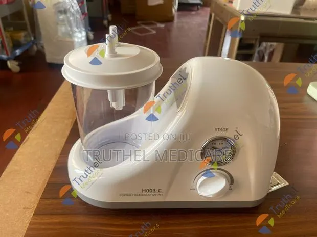 Portable Phlegm Suction Machine · Photo 1