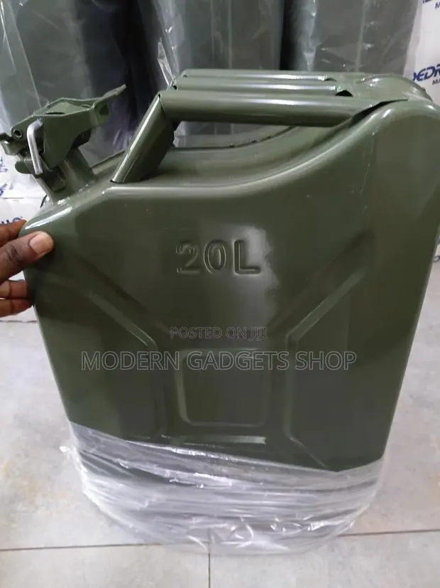 20L Metal Fuel Storage Container – Heavy-Duty Jerry Can · Photo 1