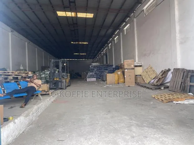 750 SQM Warehouse at North Kaneshie Industrial · Photo 1
