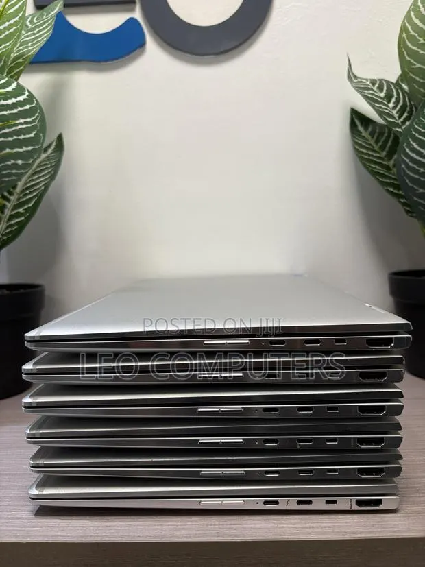 Laptop HP EliteBook x360 1030 G4 8GB Intel Core i5 SSD 256GB · Photo 1