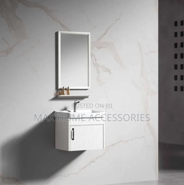 Wk Small Cabinet · Photo 1