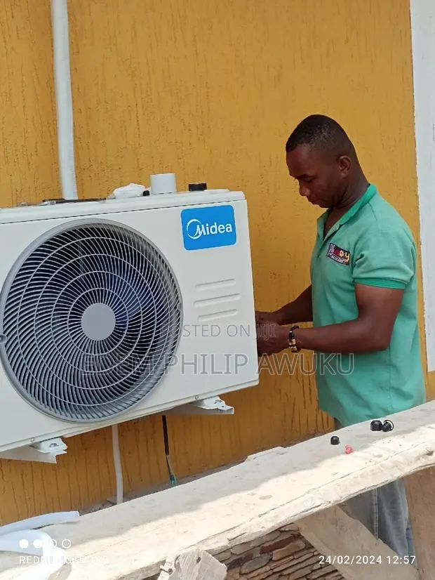 Air Conditioning Installation · Photo 1