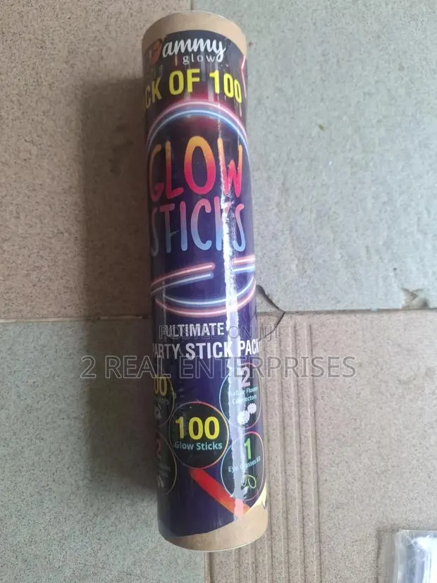 Jammy Glow 40-Piece Glow Sticks Party Pack With Connectors · Photo 1