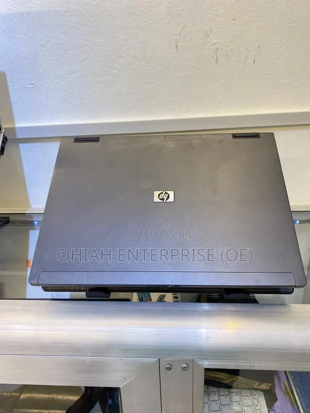 Laptop HP Compaq NC6400 2GB Intel HDD 160GB · Photo 1