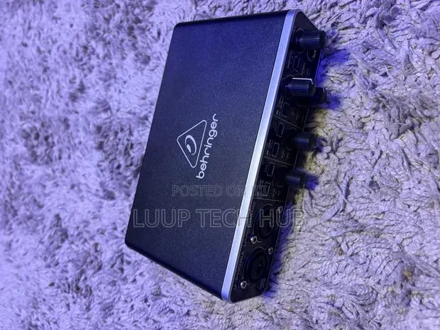 Behringer U Phoria Umc202hd Studio Sound Card · Photo 1