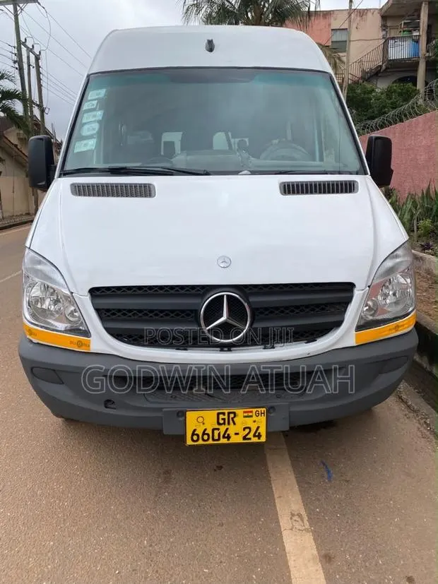Mercedes-Benz Sprinter 2013 White · Photo 1