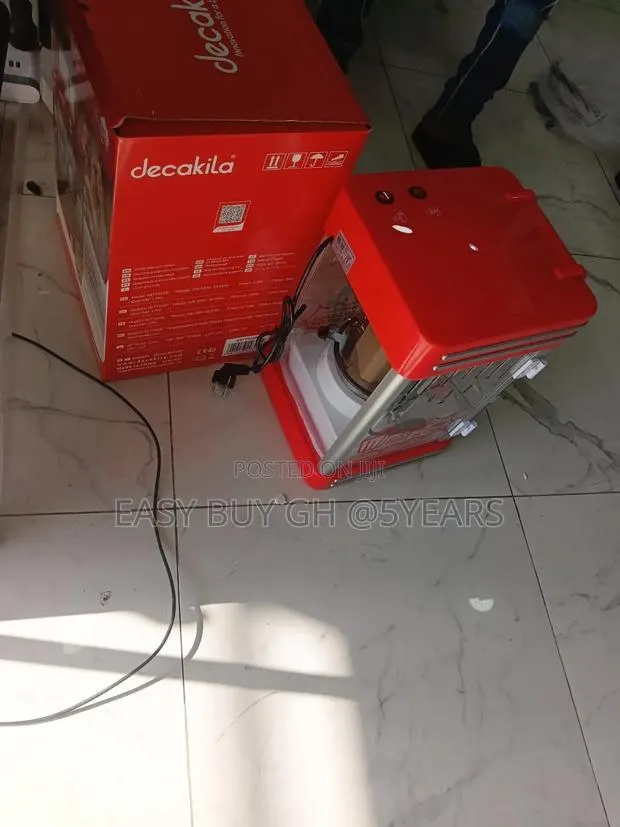 Ultimate Movie Night: 10-Cup Popcorn Maker · Photo 1