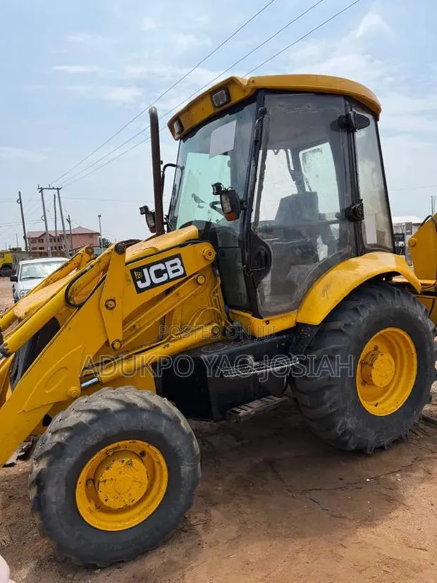 JCB Backhoe · Photo 6