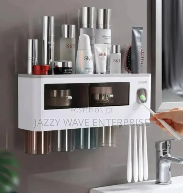 Tooth Brush Paste Holder · Photo 1
