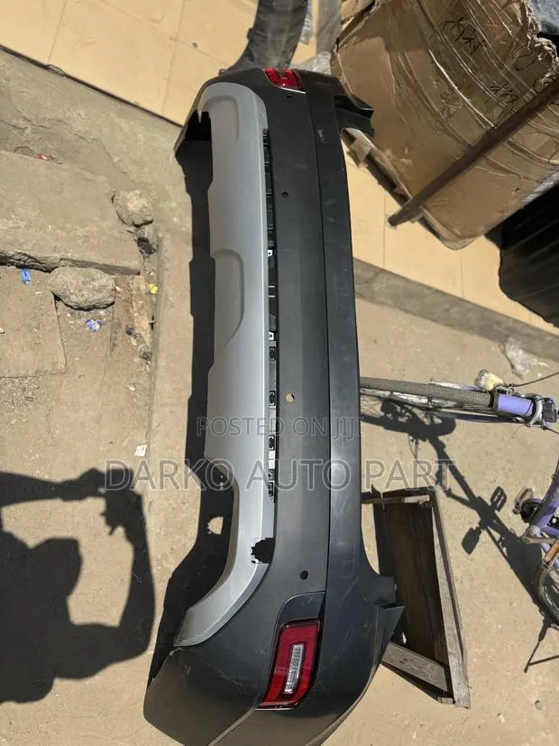 Hyundai Palisade 2022-2024 Back Bumper Complete Available · Photo 1